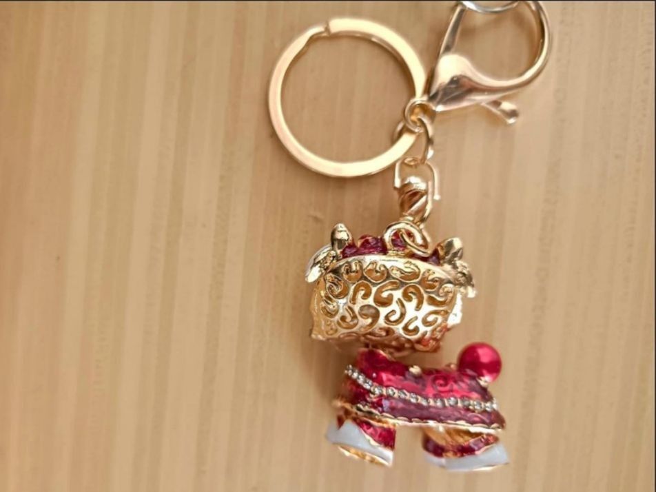 Dance keychain cheap