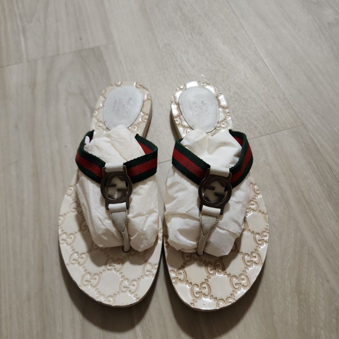 Girls 2024 gucci slippers