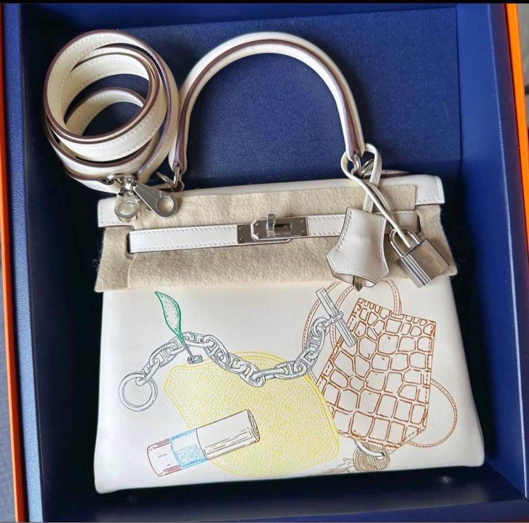 Hermes - Etain Kelly Depeche 25 in Togo with PHW, Luxury, Bags & Wallets on  Carousell