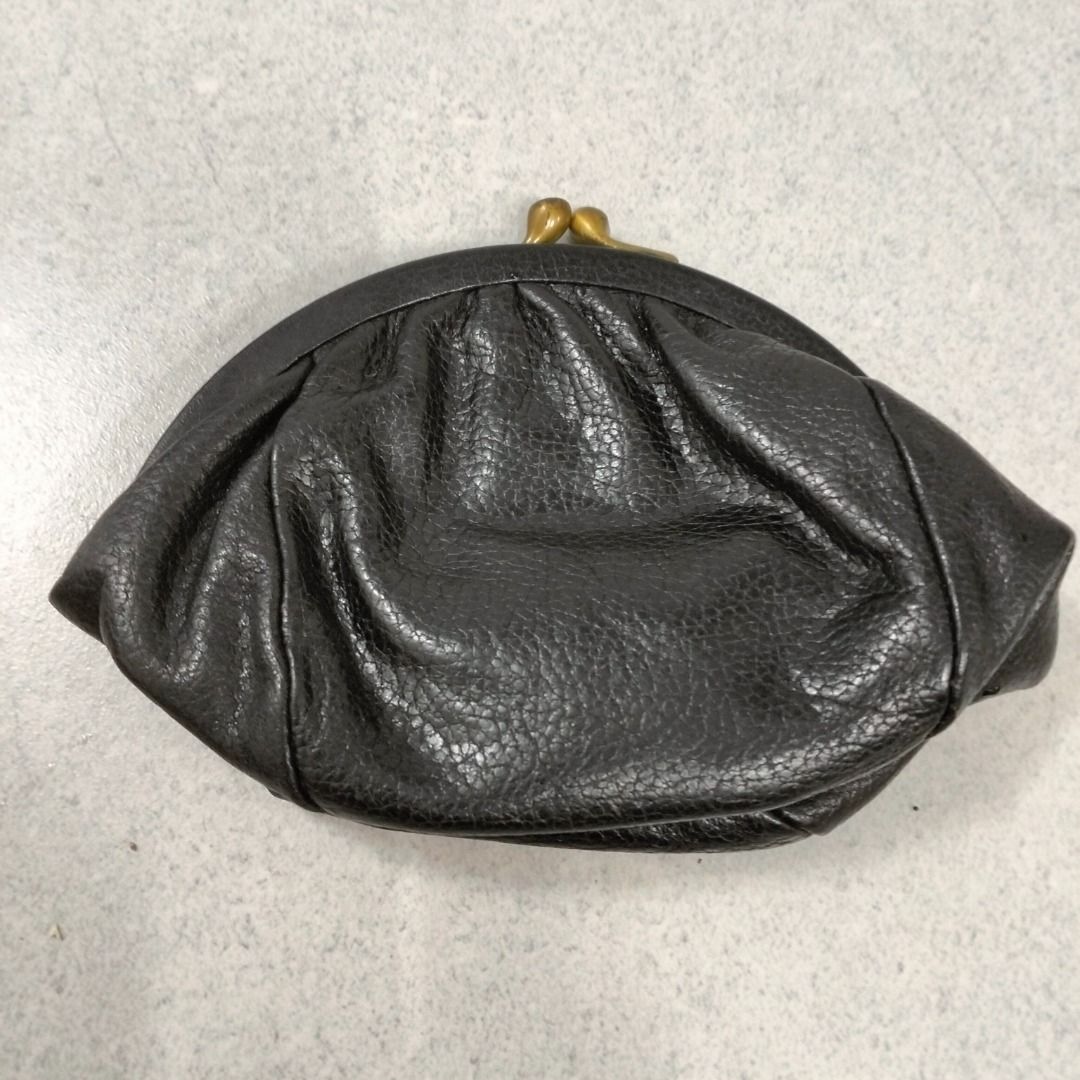 IL Bisonte Women s Coin Purse Leather Col Black