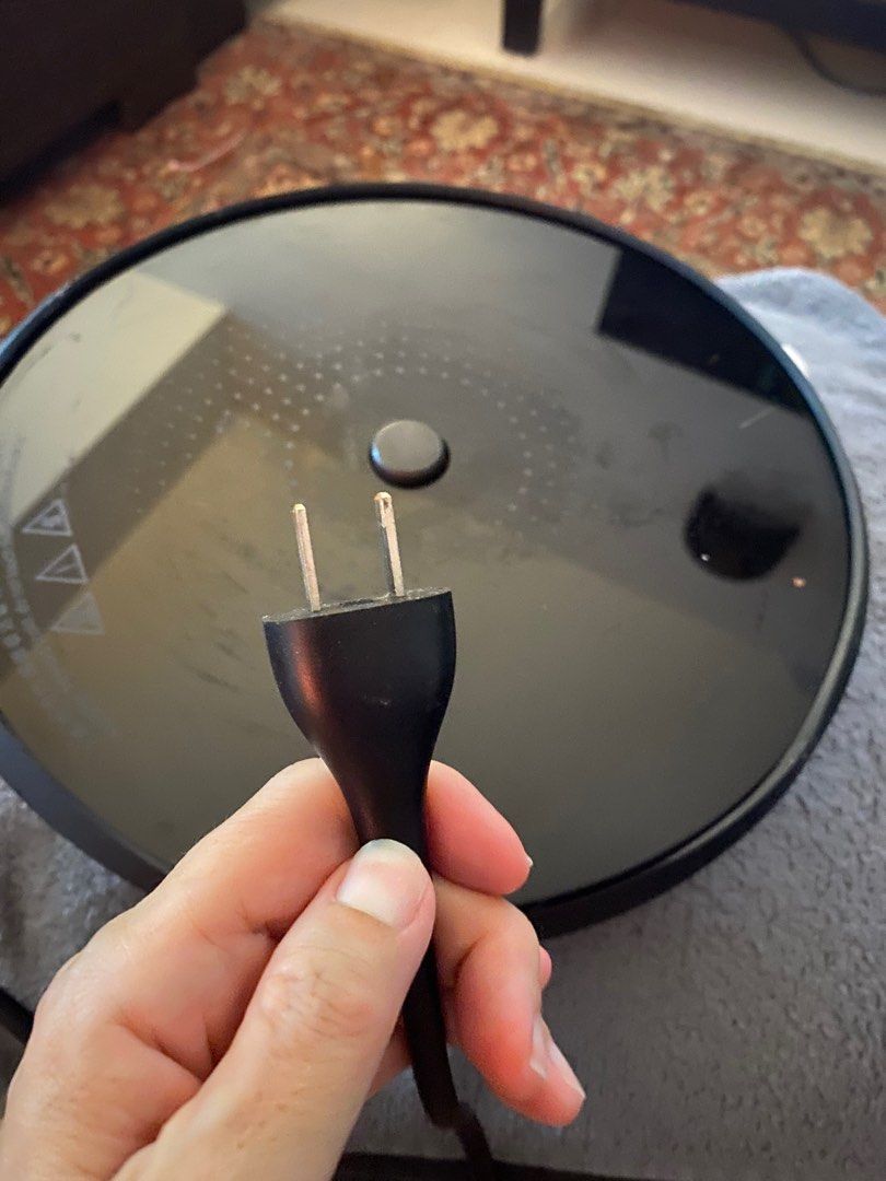 Induction cooker not working, TV & Home Appliances, Kitchen Appliances, Cookers on Carousell