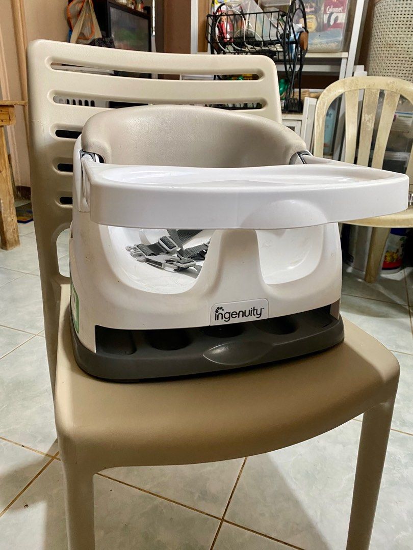 Ingenuity Baby Seat (Category: Baby High Chairs) located in Davao. Submitted by kukaicuckoo (Listing ID 1260900740, Image 1). Description: - Davao-based - No shopee checkout, no COD - Bought from Japan Surplus at 2k - With complete accessories (tray, straps, seat cushions) - Certain parts are discolored but does not affect performance/usage - Used for 2 months before we switched to a high chair - Portable, can be brought anywhere - Easily attache