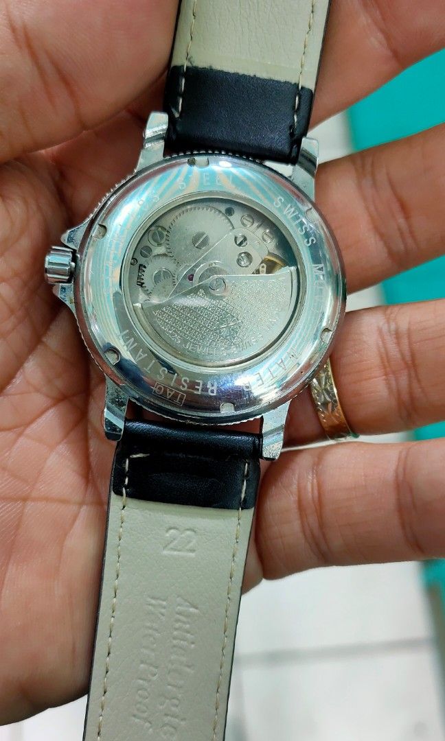 Patek philippe swiss best sale m210