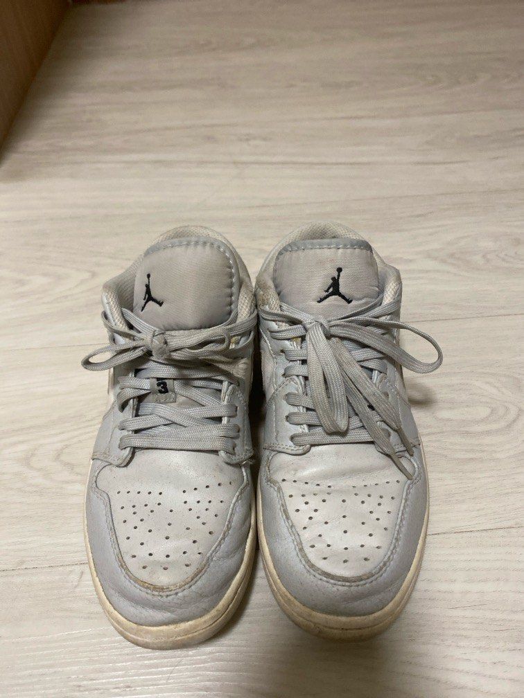 White hotsell camo jordans