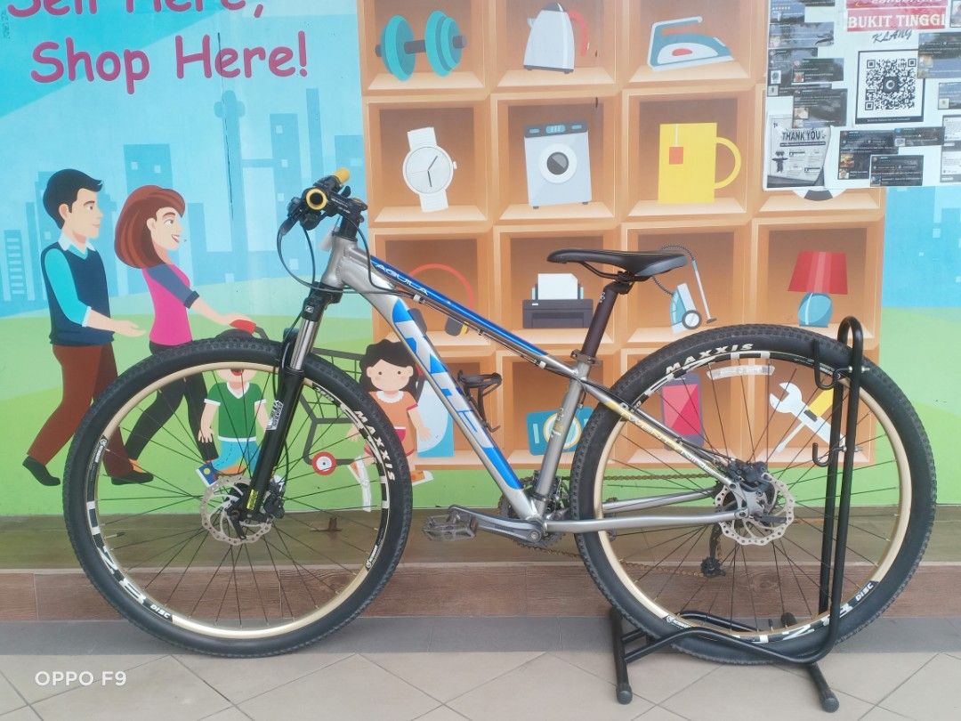 KHS Aguila 29 Mountain Bike Bicycle Sports Equipment Bicycles