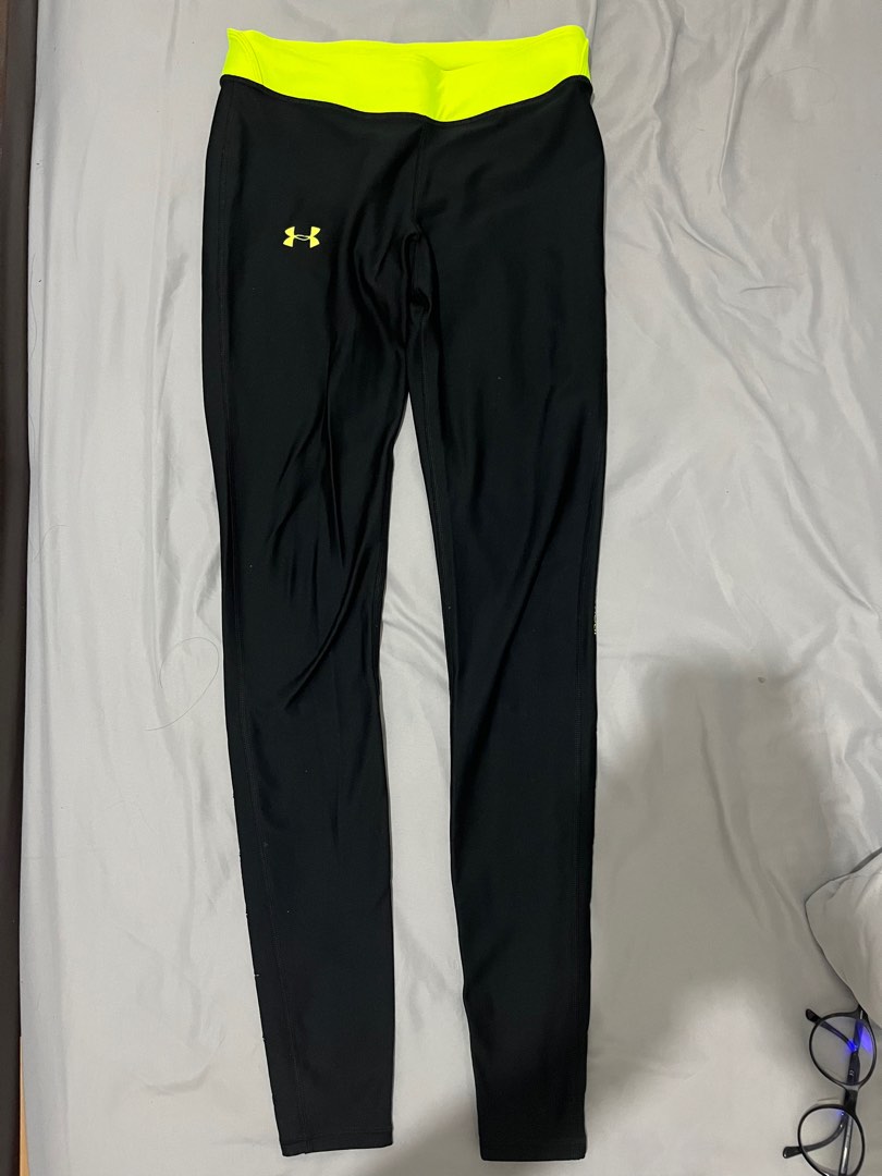 Under Armor Leggings, Women's Fashion, Activewear on Carousell