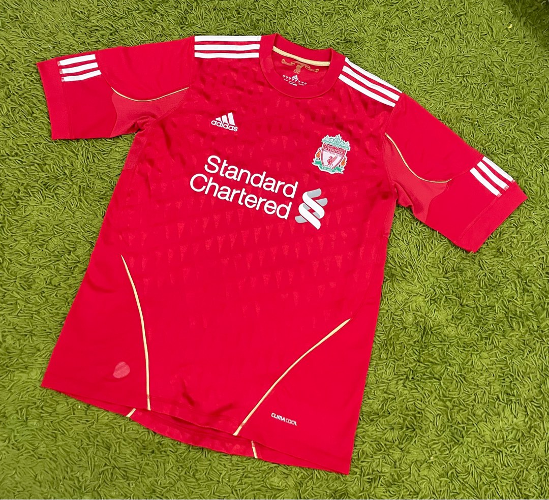 Liverpool Home football shirt 2010 - 2012. Sponsored by Standard