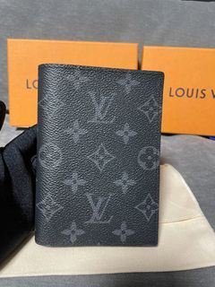 Louis Vuitton passport cover. In new condition with box, dust cover, and  original tag. Monogram eclipse pattern. Reference M64501. Don't…