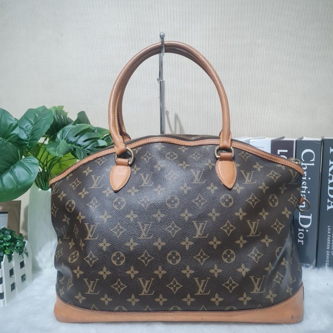 LOUIS VUITTON Monogram Lockit Horizontal, Luxury, Bags & Wallets on  Carousell