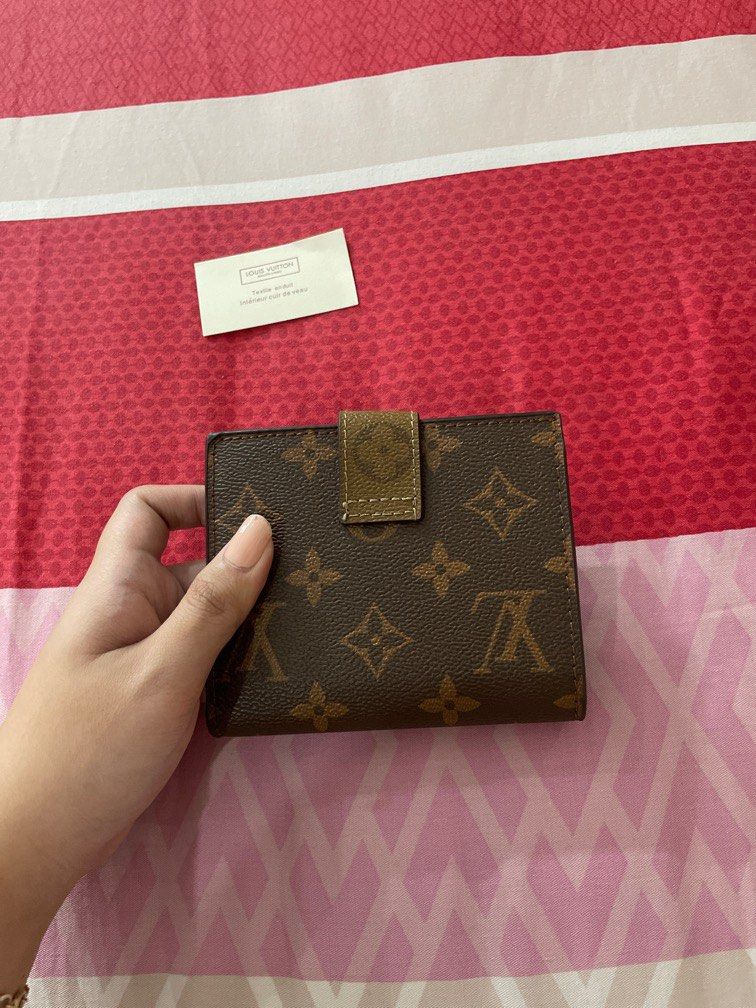 Louis Vuitton, Accessories, 996 Authentic Louis Vuitton Passport Holder