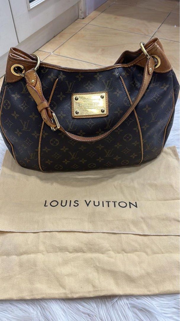Louis Vuitton Galliera PM 2011 Monogram Brown Shoulder Bag