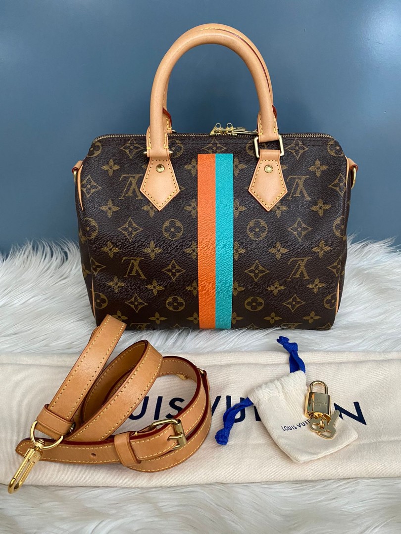 Louis Vuitton LV Bandou 20 Monogram, Barang Mewah, Tas & Dompet di Carousell