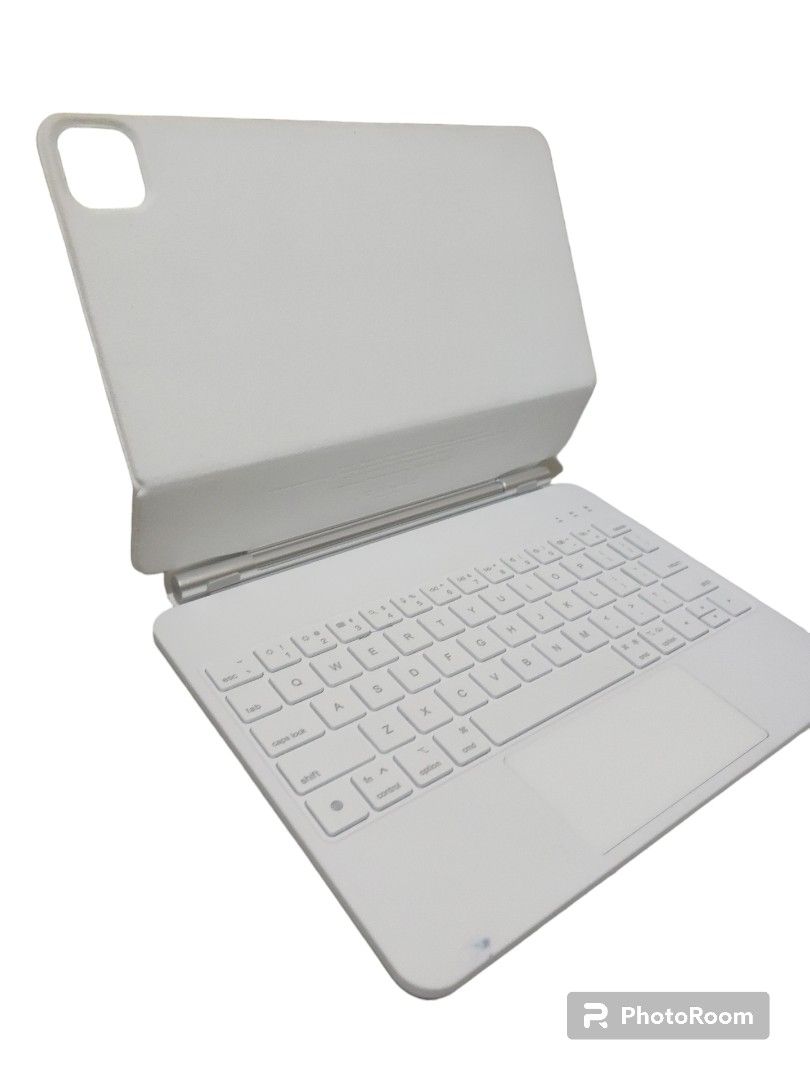 MAGIC KEYBOARD DUPE (Goojodoq) for ipad air 5/ 4, Mobile Phones