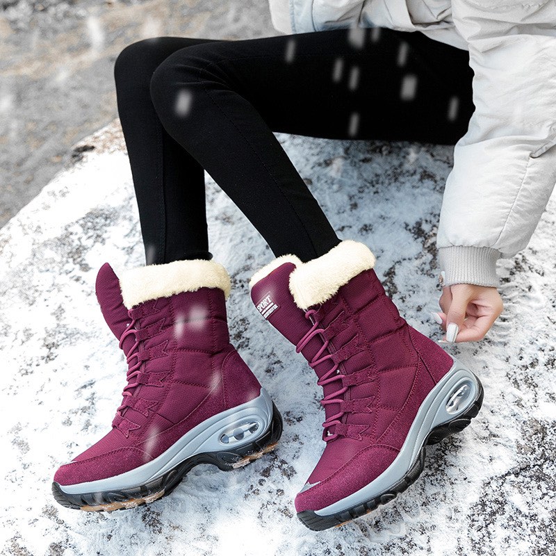 Maroon new arrivals snow boots