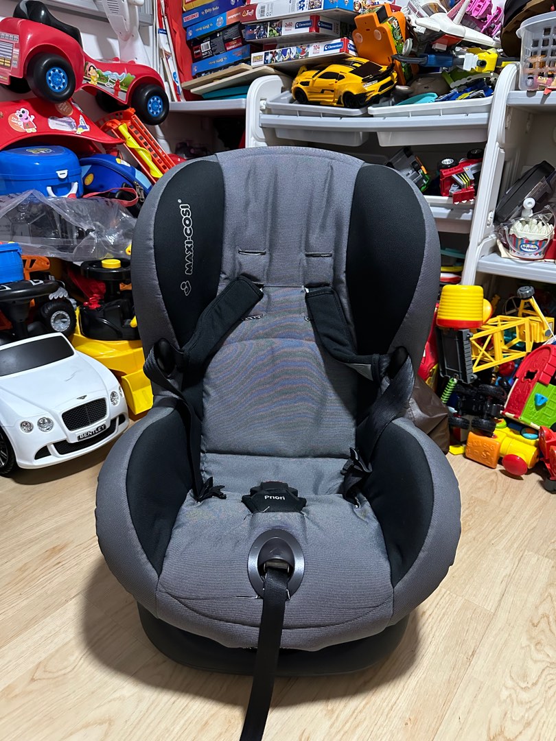 Maxi cosi tobi vs priori shop