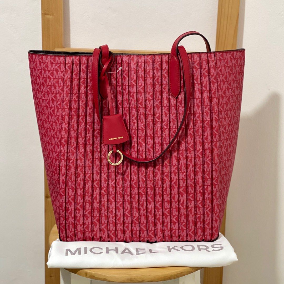 Mk tote bag orig, Women's Fashion, Bags & Wallets, Tote Bags on Carousell