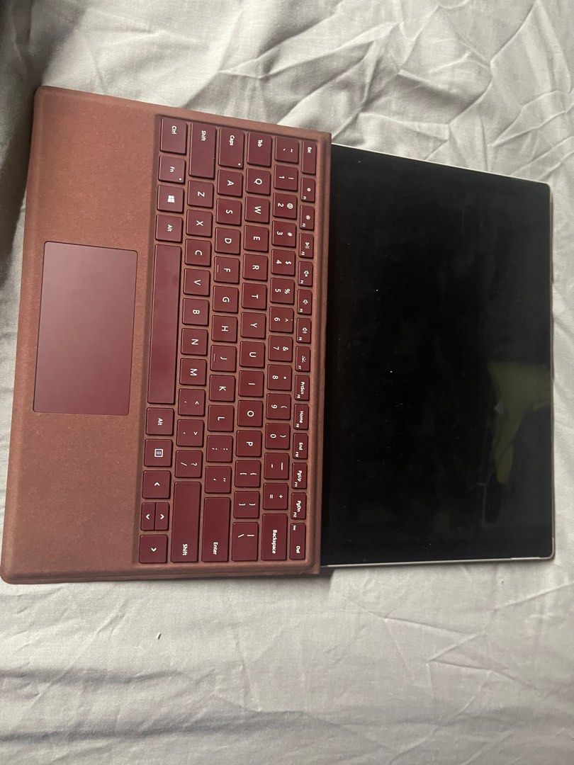 MICROSOFT Surface Pro 6 1796 (i58 / 8GB / 128GB), Computers & Tech