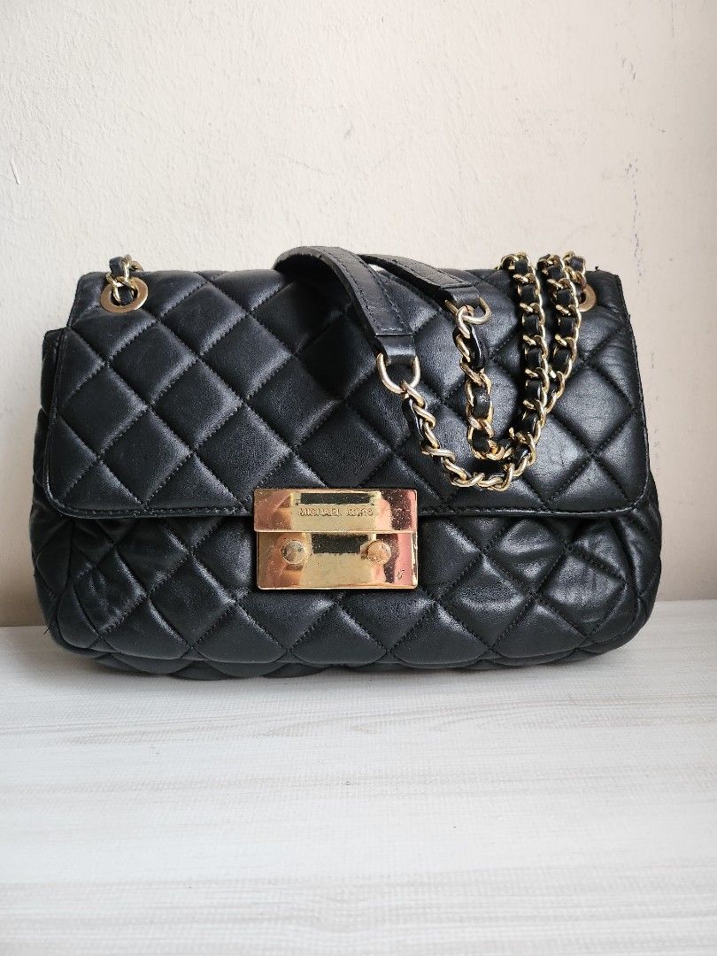 Michael kors hotsell chanel bag