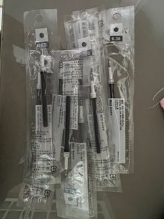 （分類：）位於 。 由 secondhand.declutter 提交（商品編號 1260822937，圖片 1）。簡介： 。