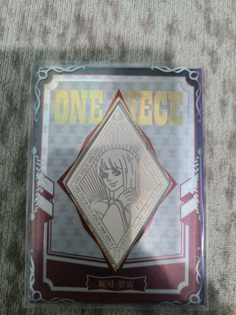 thumbnail image 2 of One Piece Card Game - Reiju Vinsmoke Kartenhüllen 2 of 13