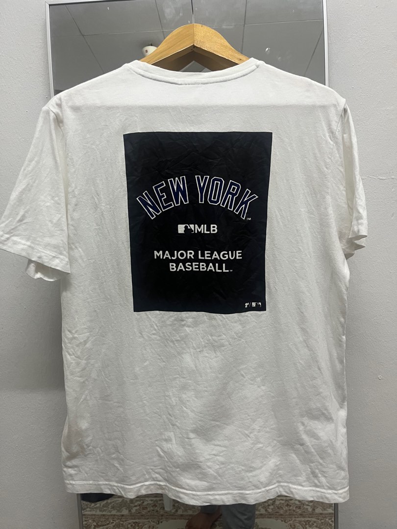 Supreme x New York Yankees Airbrush Tee FW21, Men's Fashion, Tops & Sets on  Carousell