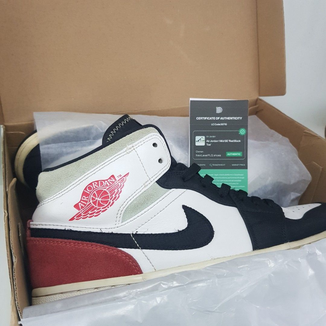 Nike Air Jordan 1 Mid Union 'Red Black Toe', Fesyen Pria, Sepatu
