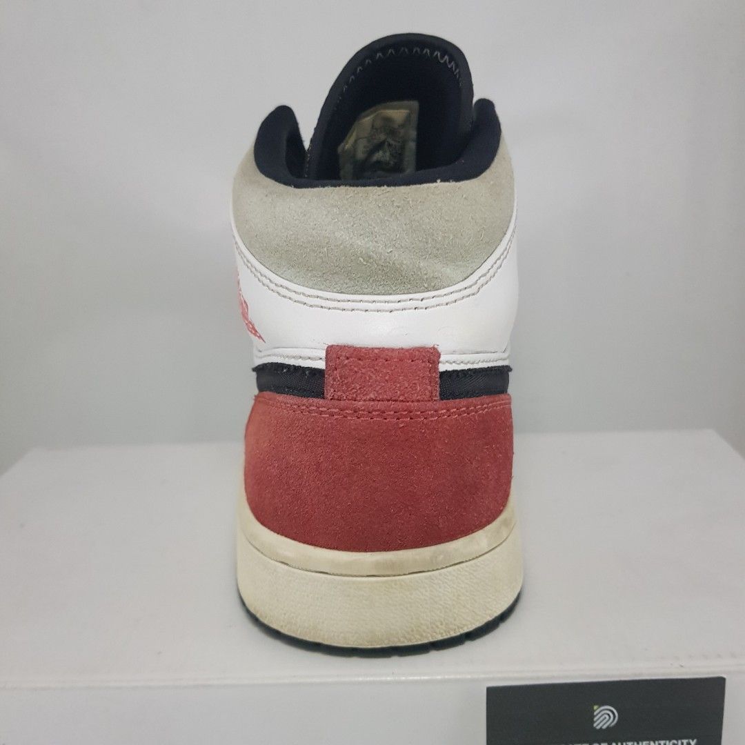 Nike Air Jordan 1 Mid Union 'Red Black Toe', Fesyen Pria, Sepatu