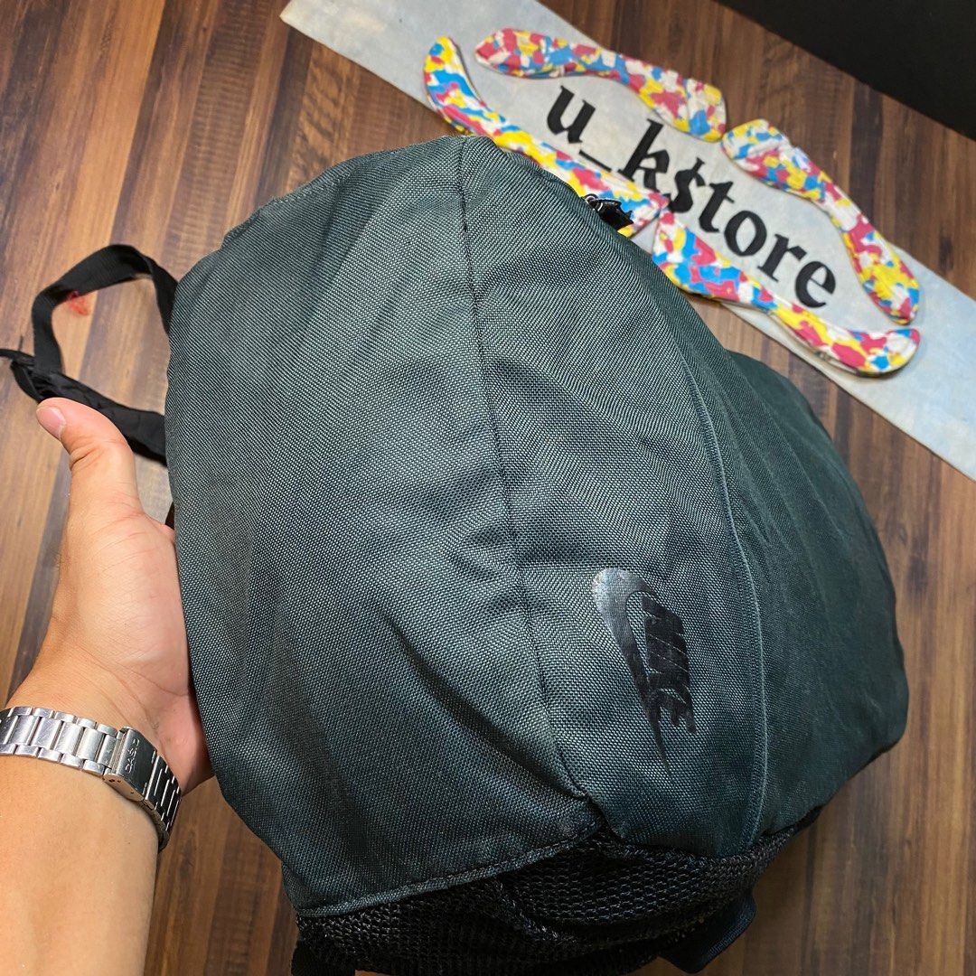 nike classic north solid