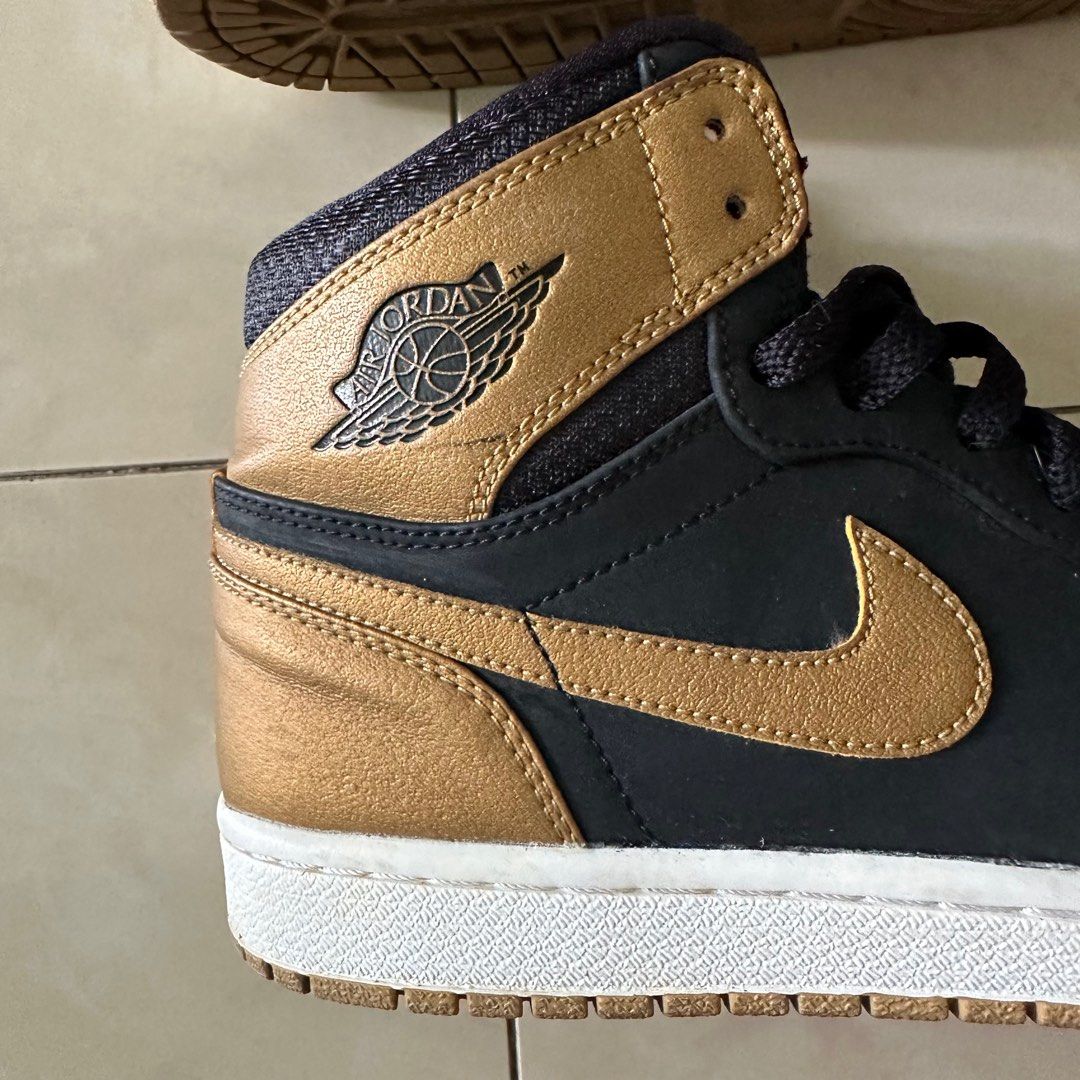 Melo retro 1 sale