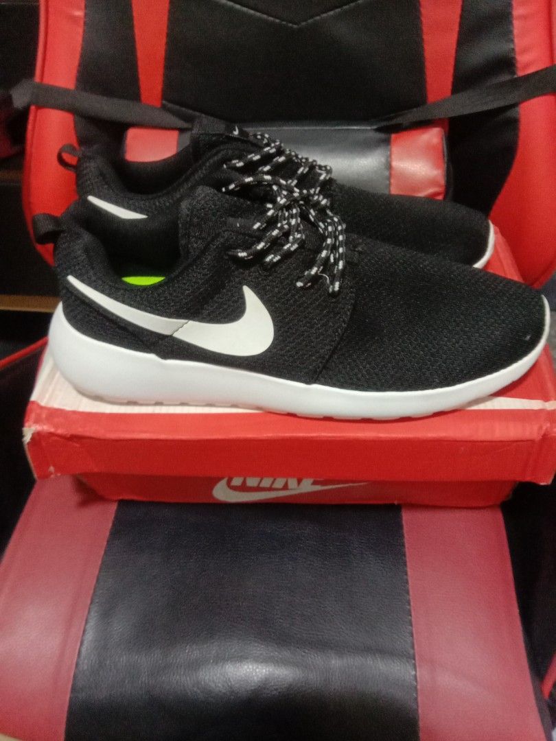 Kasut nike roshe hot sale