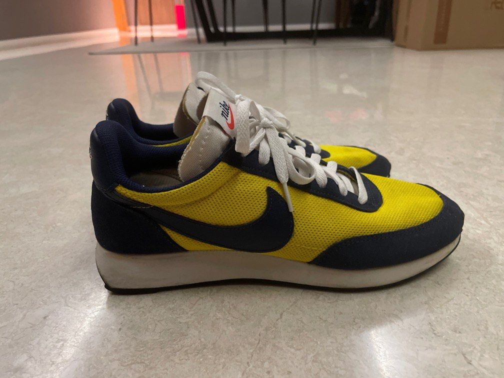 Nike 988 top