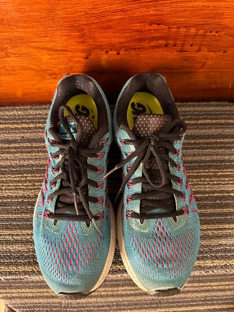 Women's air zoom pegasus 32 running shoe on sale