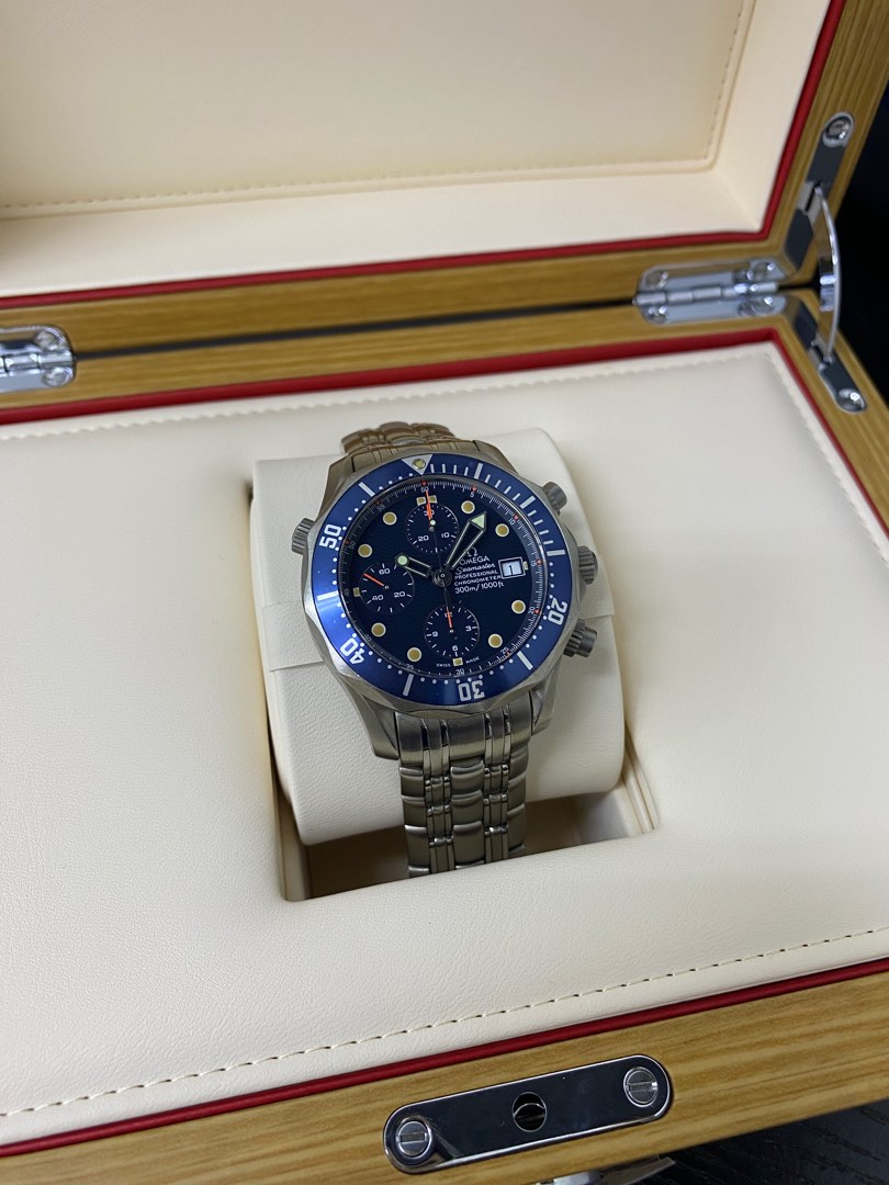 Omega 22988000 seamaster diver 300m chronograph titanium watch, Luxury ...