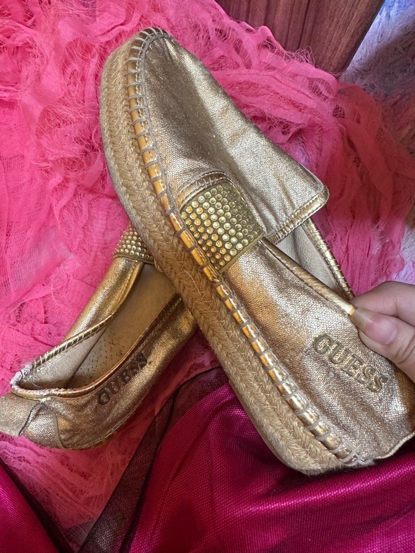 Guess store gold sandals