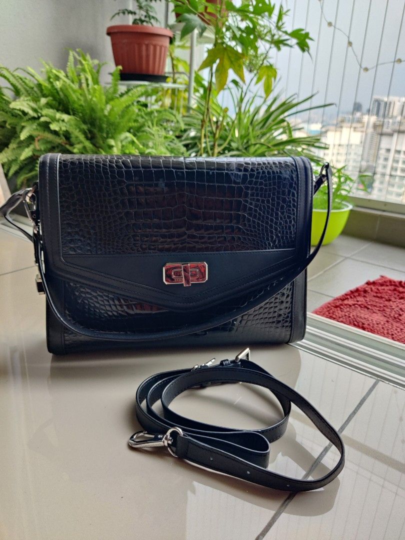 ORIGINAL AUTHENTIC Braun Buffel Bag Price Negotiable