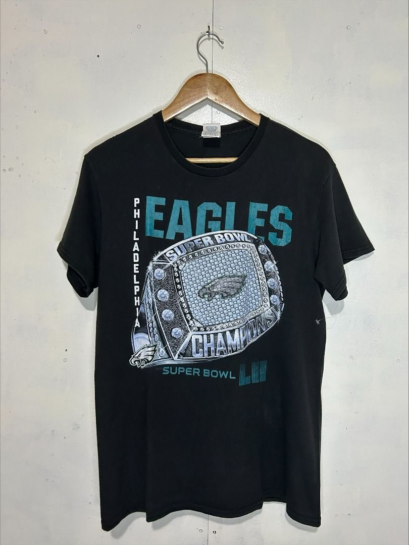 Vintage Philadelphia Eagles Trench NFL T-Shirt