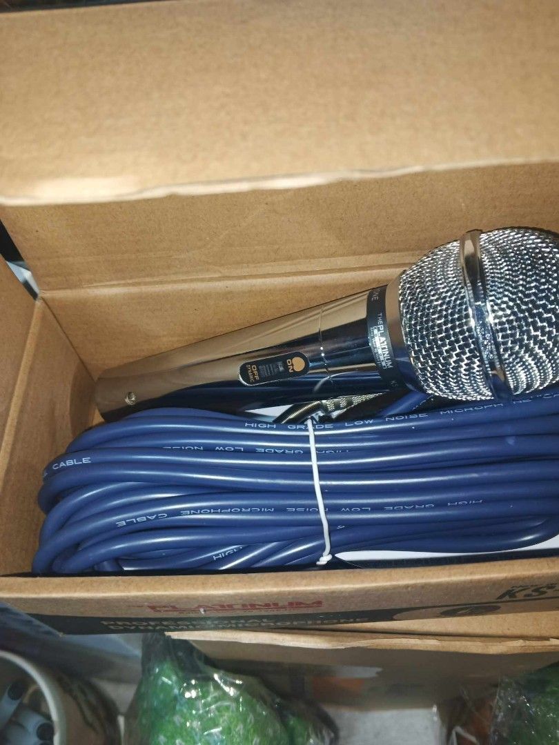 PLATINUM MIC (Category: Microphones) located in Caloocan City. Submitted by surplusandbnewshop (Listing ID 1260823026, Image 3). Description: .