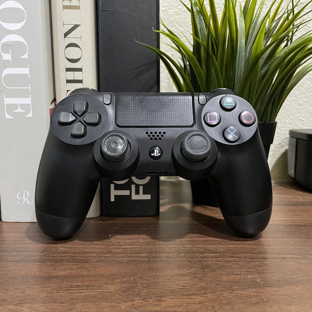 Used ps4 controllers near me deals
