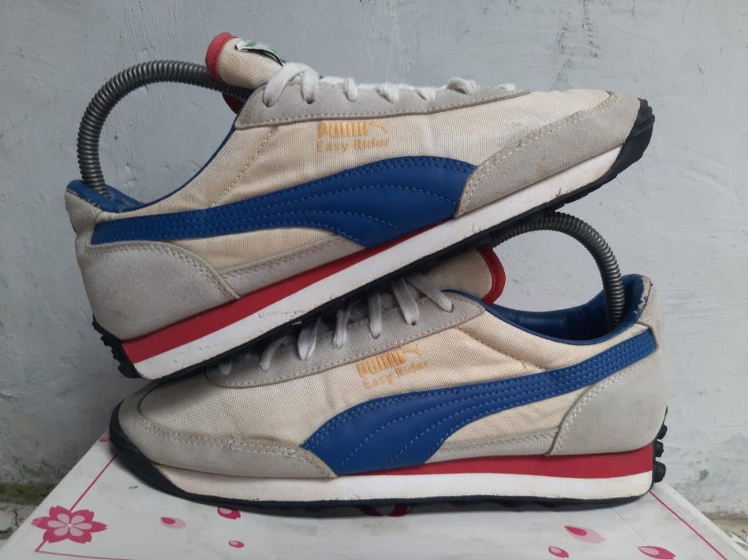 PUMA EASY RIDER SIZE 39 40