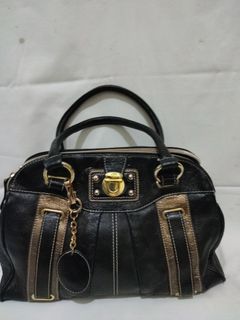 Roberta di camerino bag price clearance