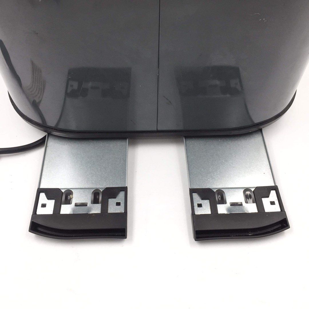 RUSSELL HOBBS Legacy Stainless Steel 4Slice Toaster 220volts, TV