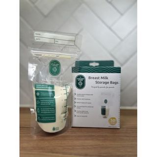 https://media.karousell.com/media/photos/products/2023/10/19/sale_breastmilk_bag_bundle_1697725418_4fd7b700_progressive_thumbnail