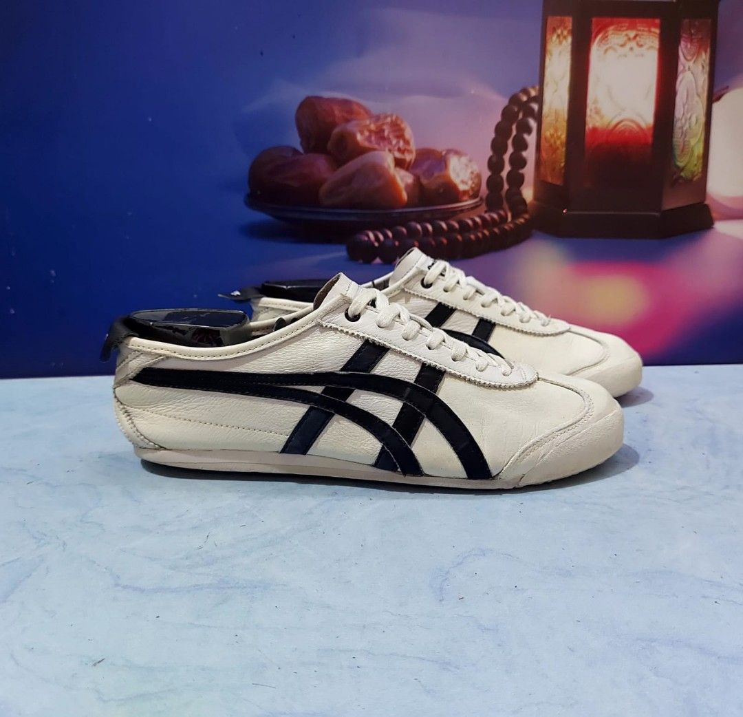 Sepatu Onitsuka Tiger Mexico 66 White Black D508K size 40 5 25 5cm
