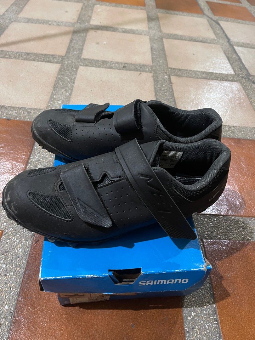 Me1 deals cleats shoes