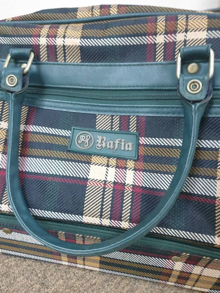 Ladies golf holdall discount with shoe compartment