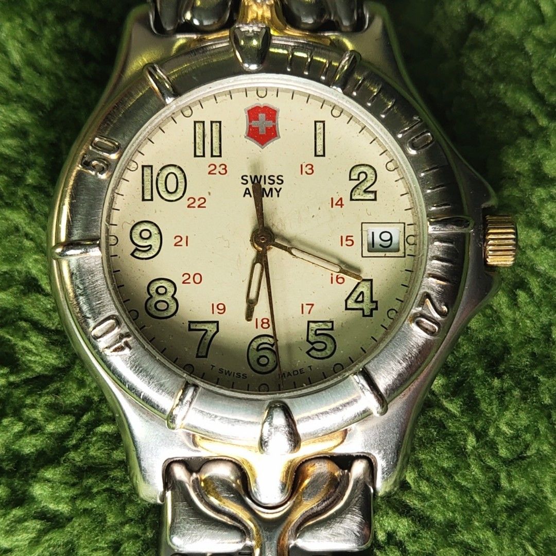 Swiss army store watch stainless steel
