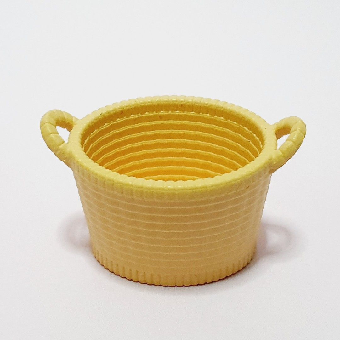 Sylvanian Families Spare Basket Miniature (Category: Kids Toys) located in Taytay. Submitted by kyo.mono (Listing ID 1260964624, Image 2). Description: Good as new Auth from Japan Sold per piece.