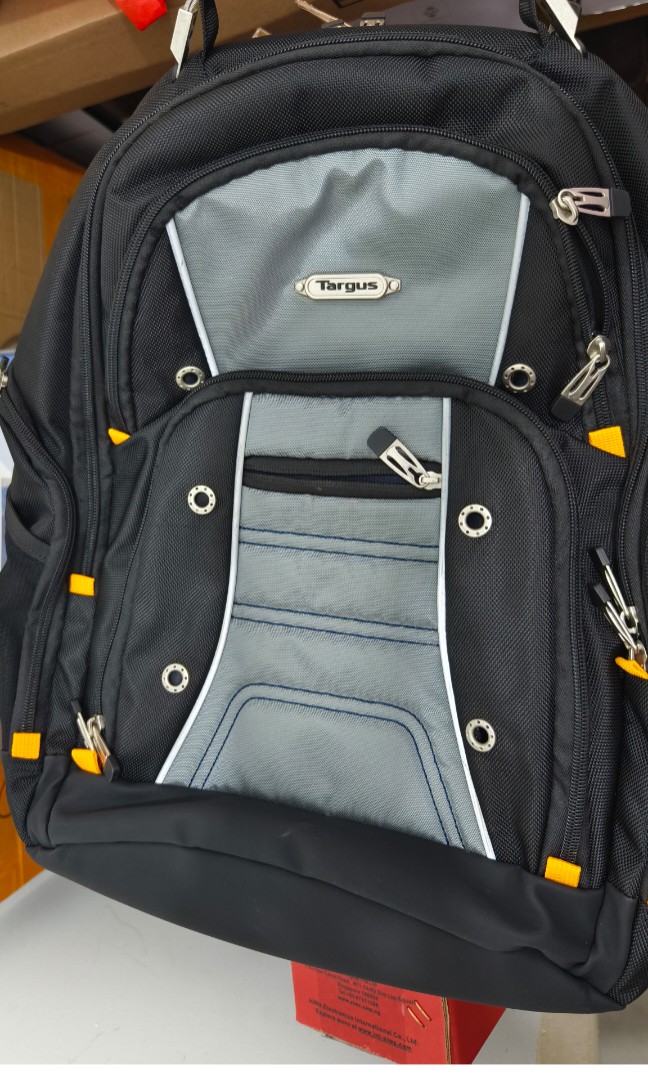 Targus Laptop Backpack, Men's Fashion, Bags, Backpacks on Carousell
