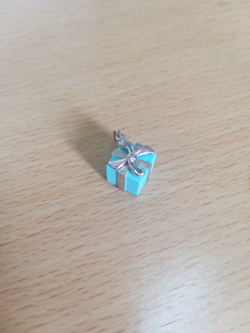 Tiffany blue shop box charm
