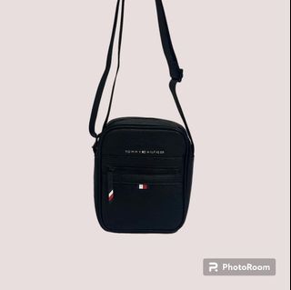 Lacoste The Blend Messenger Bag 3787 Monogramm Noir Gris